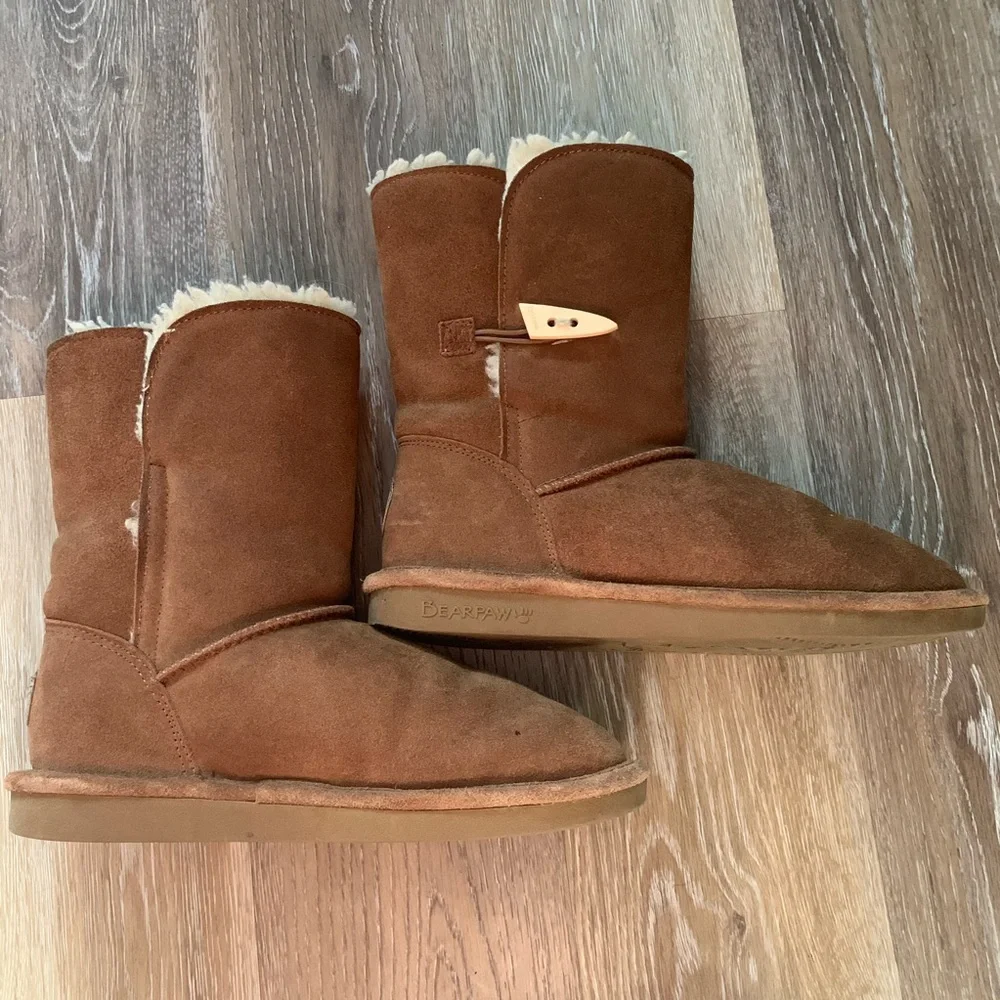 Bearpaw Boots Women’s Sz 9‎